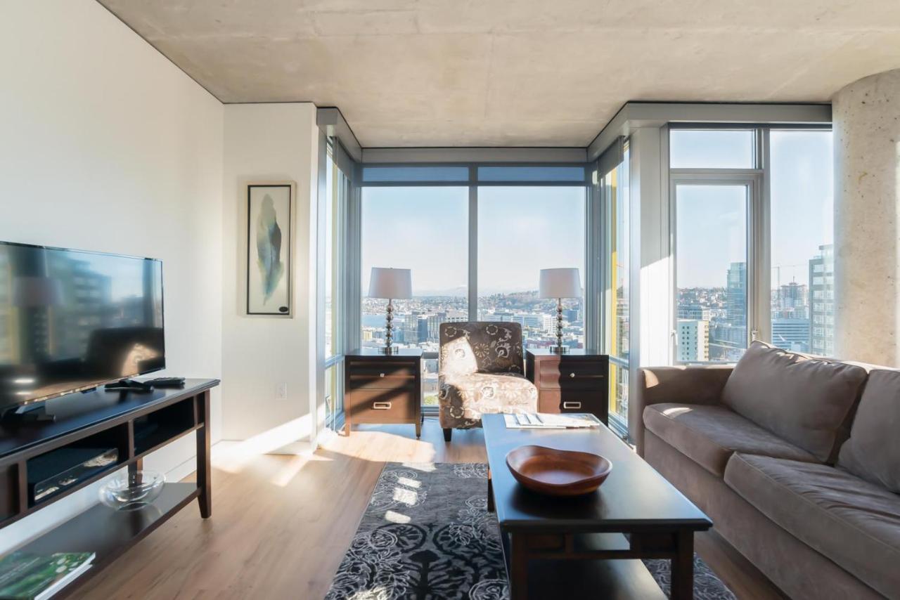 Sobe Third Ave Apartments Сиатъл Екстериор снимка