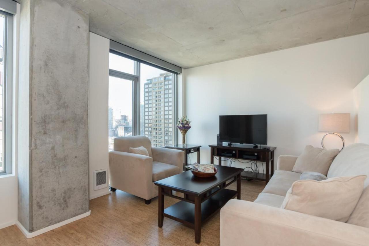 Sobe Third Ave Apartments Сиатъл Екстериор снимка