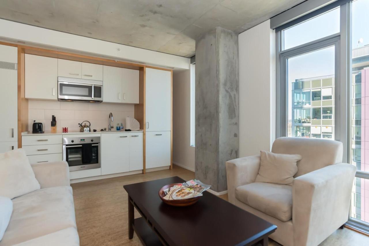 Sobe Third Ave Apartments Сиатъл Екстериор снимка