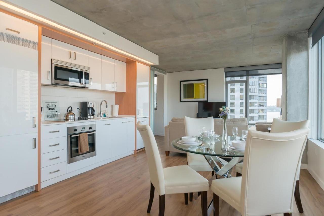 Sobe Third Ave Apartments Сиатъл Екстериор снимка