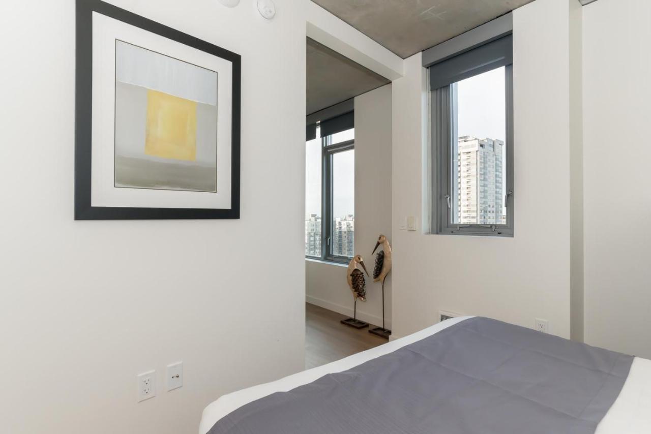 Sobe Third Ave Apartments Сиатъл Екстериор снимка
